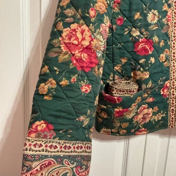 Vera Bradley Quilted Floral Boxy Jacket - Picture 6 of 9